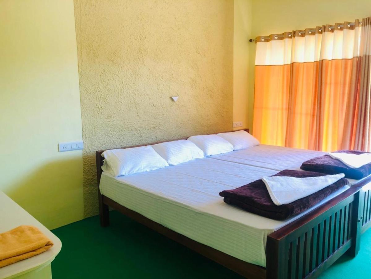 Riverbench Homestay Munnar, Anaviratty Номер фото